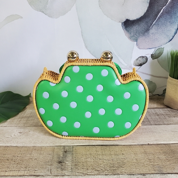 KATE SPADE | Lily Polka Dot Wicker 3D Frog Crossbody w/ Card Holder 2-pc Set - Picture 9 of 13